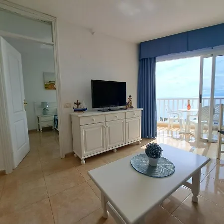 Apartment Amazing View Over The Ocean In Playa De Americas *